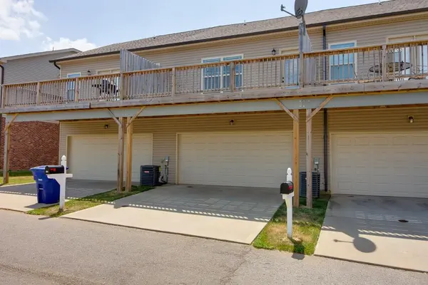 155 Matheson Dr, Clarksville, TN 37043