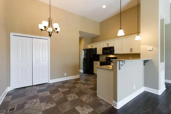155 Matheson Dr, Clarksville, TN 37043