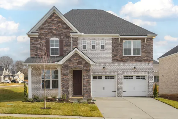 612 Maple Brook Lane, Mount Juliet, TN 37122