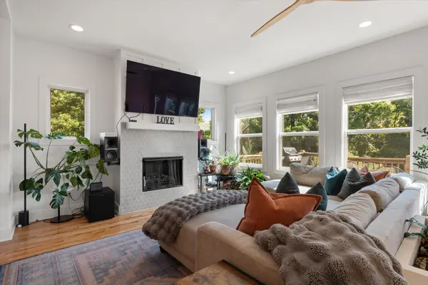 916A Crescent Hill Rd, Nashville, TN 37206