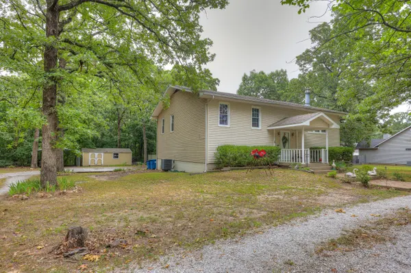 111 Rocky Lane, Carl Junction, MO 64834