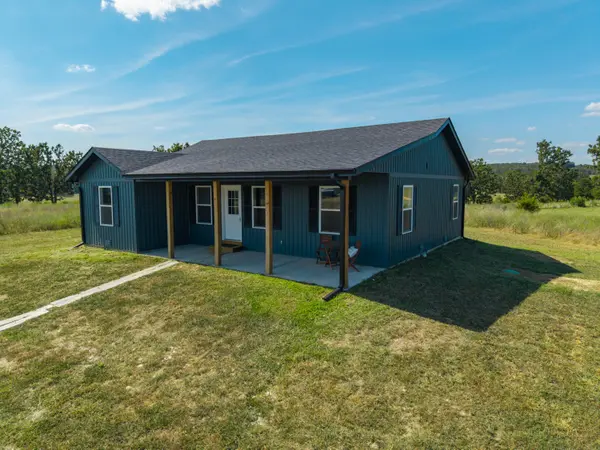 1947 Hidden Pond LN, Mansfield, MO 65704
