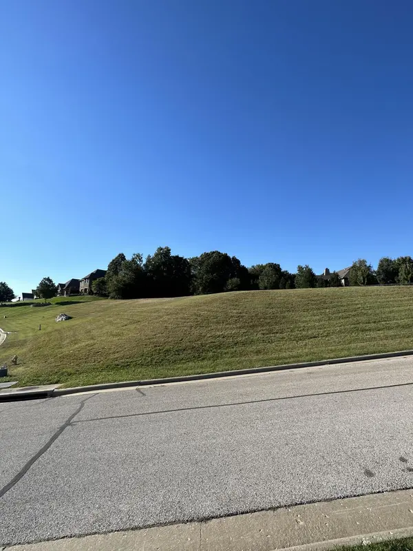 4017 E Burks PL #Lot 34 And 35, Springfield, MO 65809