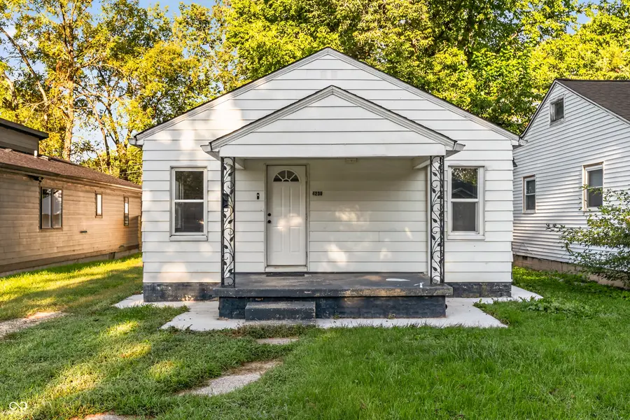 4230 Norwaldo AVE, Indianapolis, IN 46205