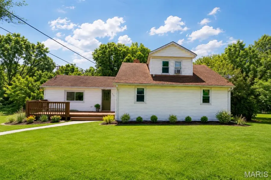733 Abel DR, Festus, MO 63028