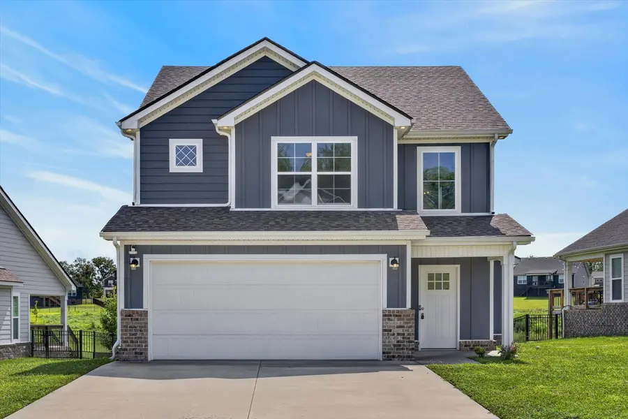 342 Frontier Dr, Clarksville, TN 37043