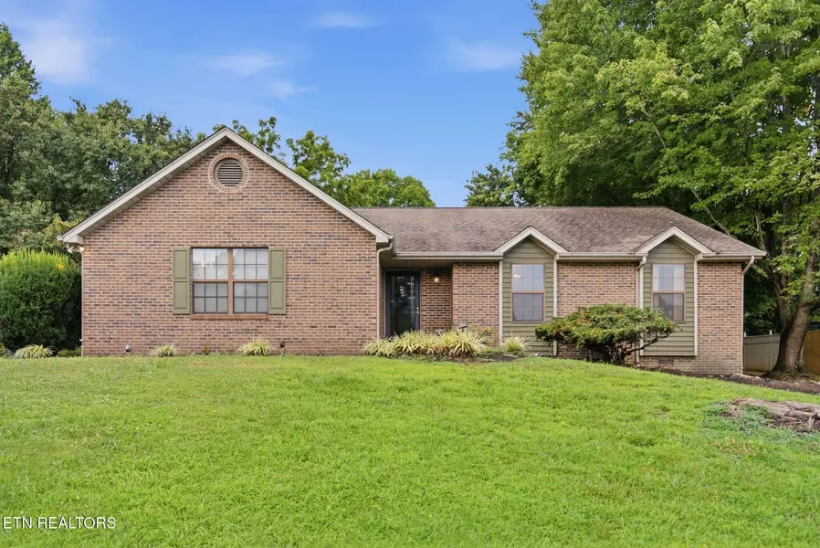 935 Sugarwood Drive, Maryville, TN 37803