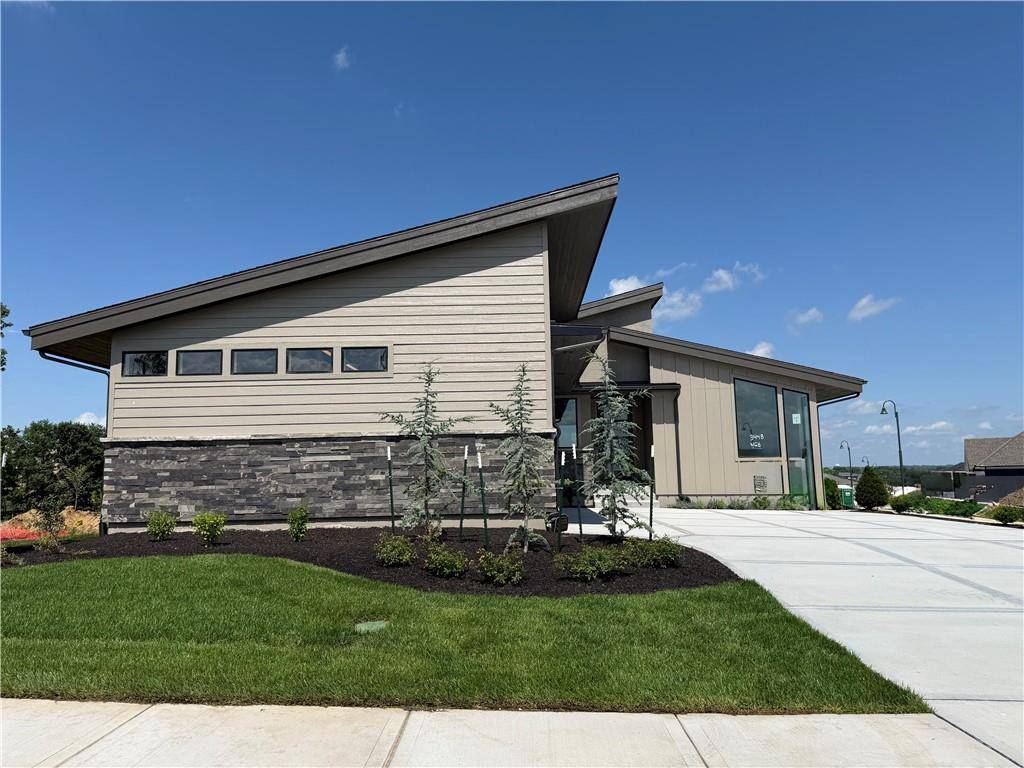 3448 W 133rd TER, Leawood, KS 66209