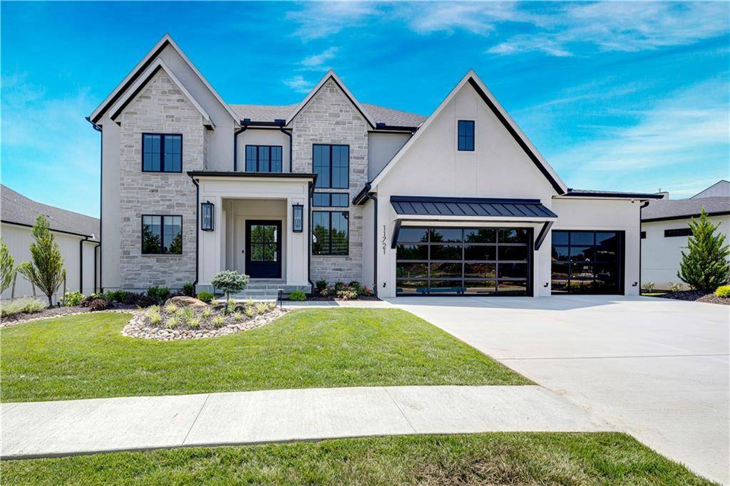 11721 W 181ST ST, Overland Park, KS 66013