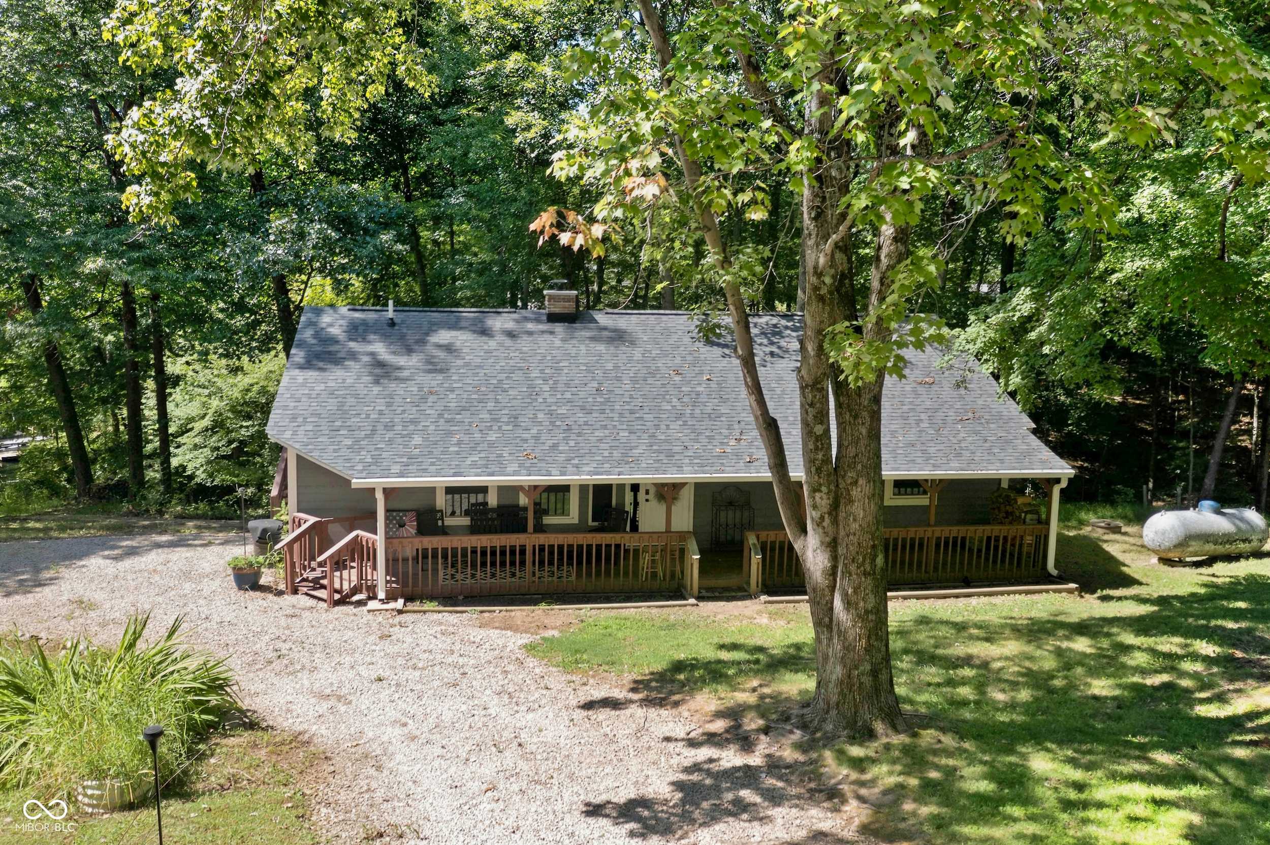7906 Maple DR, Nineveh, IN 46164