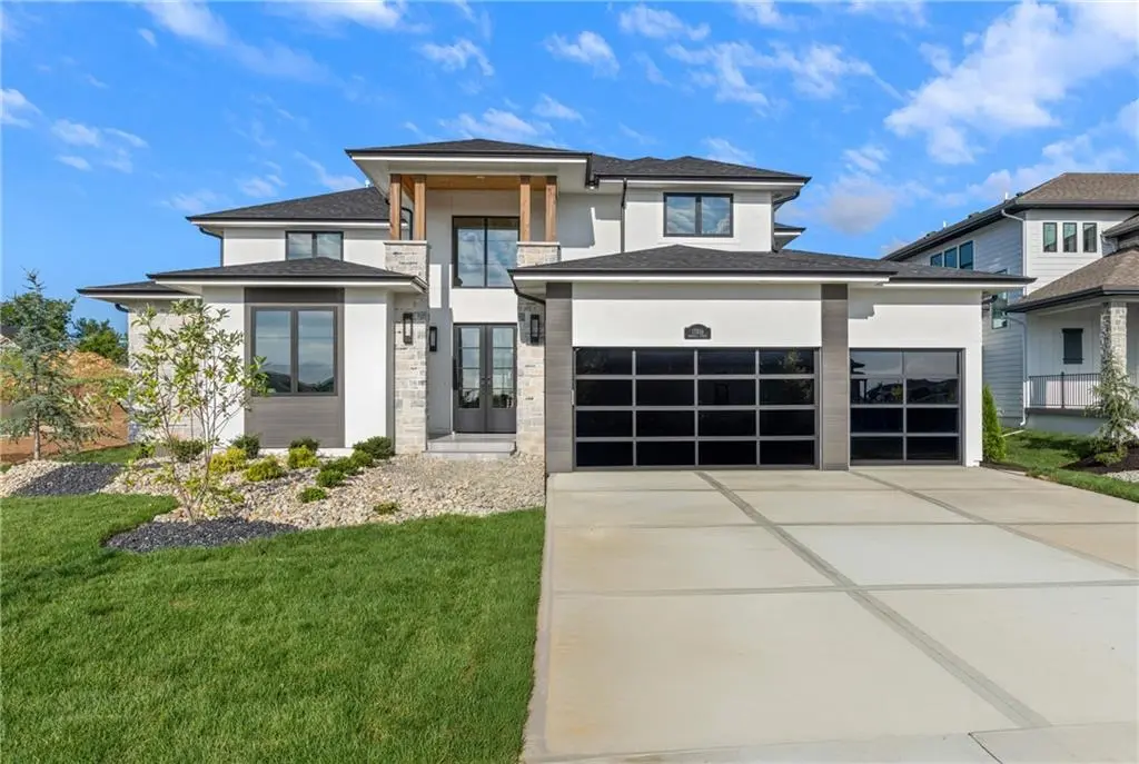 17016 Rosehill ST, Overland Park, KS 66221