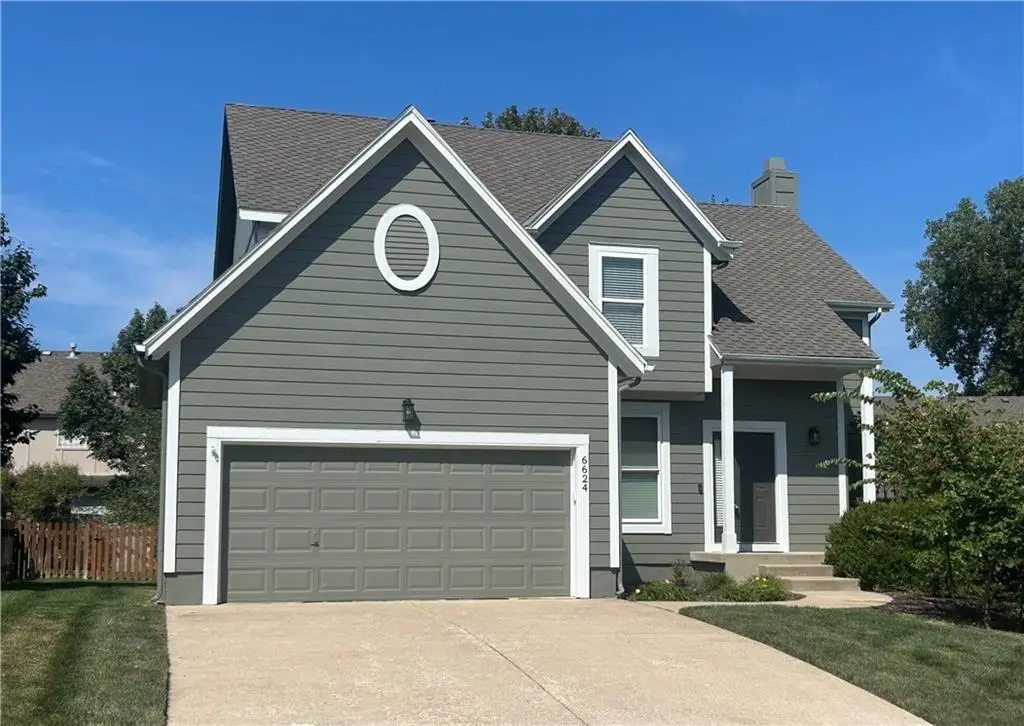 6624 W 149TH ST, Overland Park, KS 66223