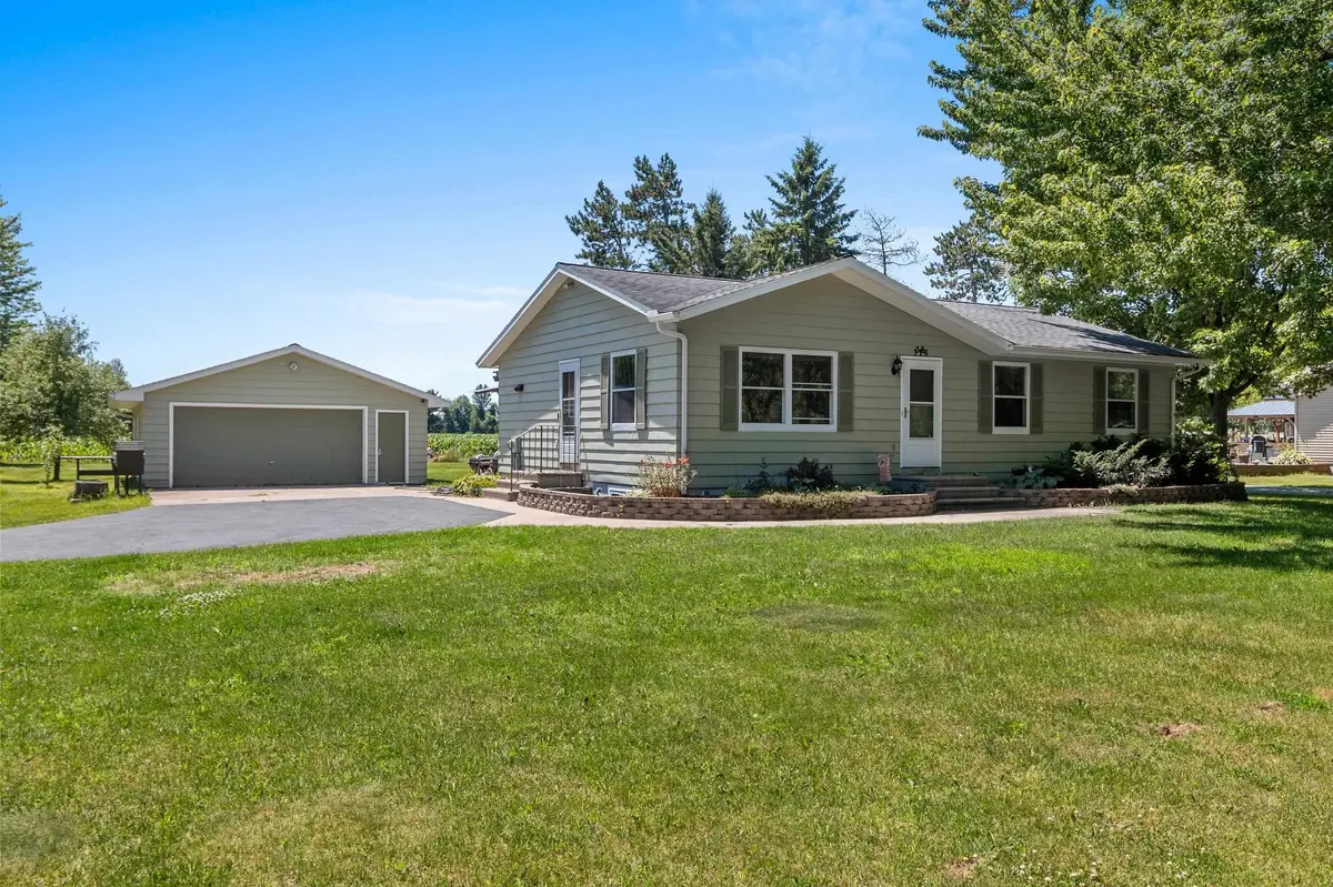13186 LAKEVIEW CT, Pound, WI 54161