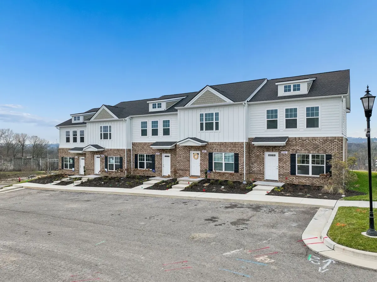 226 Dry Creek Commons, Goodlettsville, TN 37072