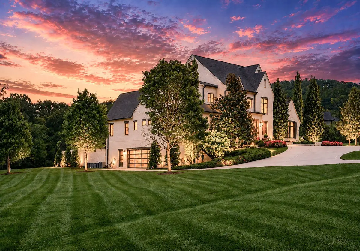 1004 Cartwright Close Dr, Brentwood, TN 37027