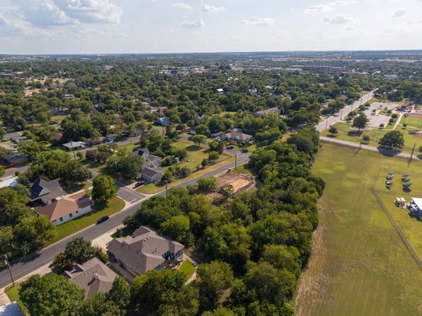 707 E 2nd ST, Georgetown, TX 78626