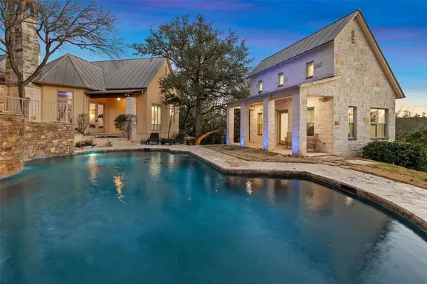 954 Riverforest DR, New Braunfels, TX 78132