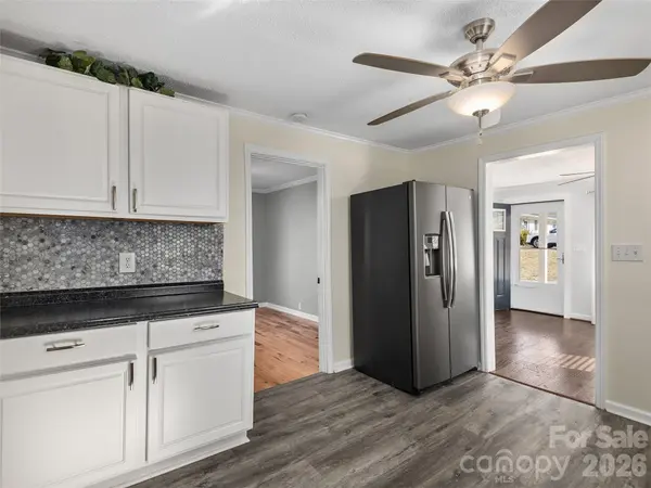 46 Jarrett ST, Asheville, NC 28806