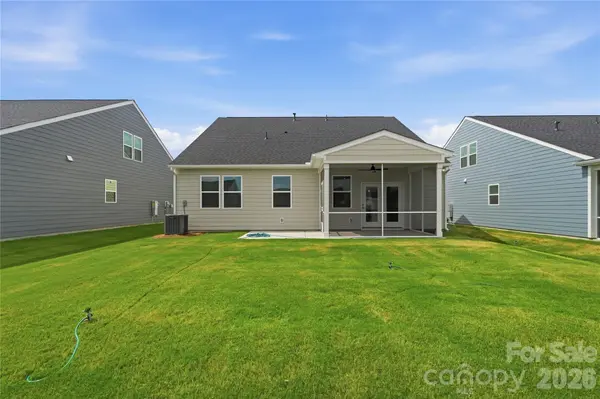 1079 Arundle RD, Sherrills Ford, NC 28673