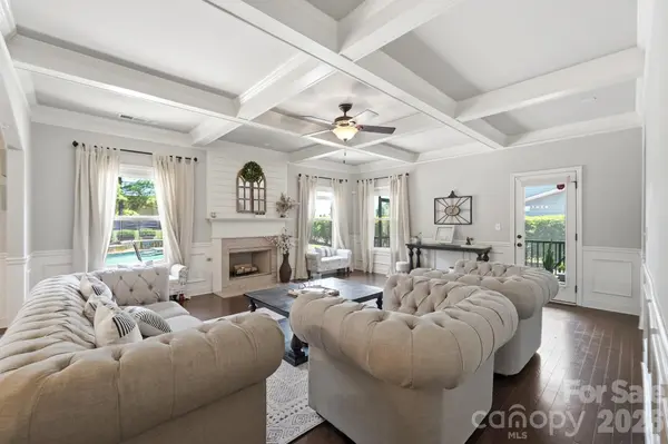 1711 Laurel Hill DR, Waxhaw, NC 28173