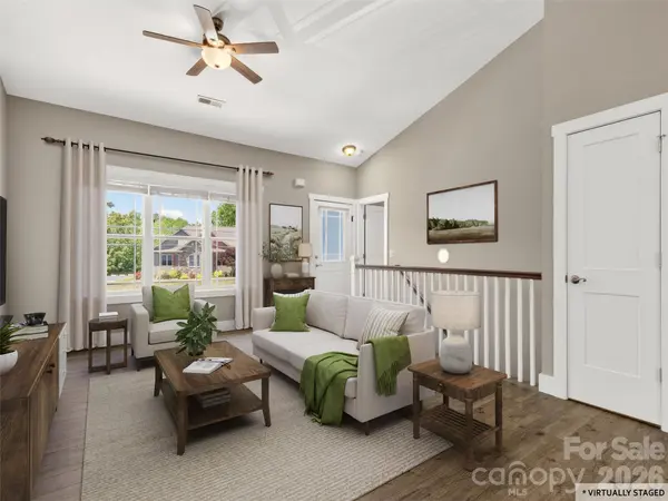 133 Asher LN, Etowah, NC 28729