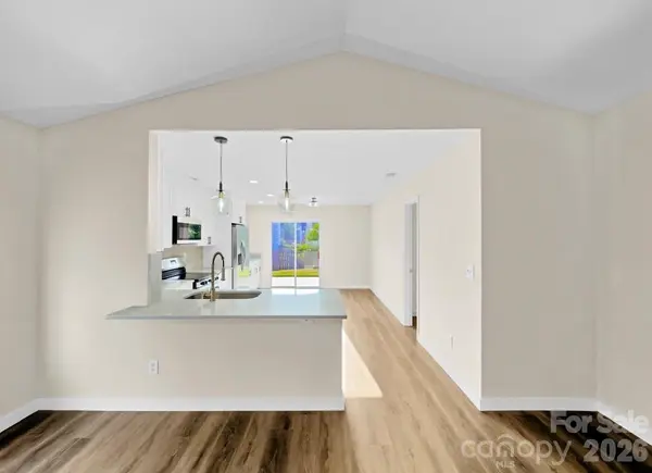 1843 Rustic Barn DR, Huntersville, NC 28078