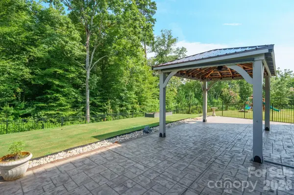111 Lambeth LOOP, Mooresville, NC 28115