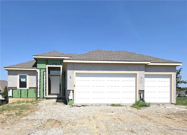 4525 145th CT, Basehor, KS 66007