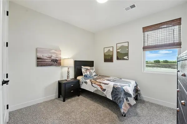 1824 Woodward CIR, Raymore, MO 64083