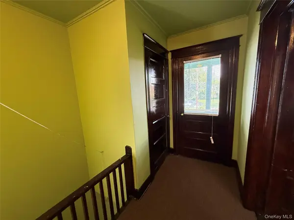 26 Lent ST, Poughkeepsie, NY 12601