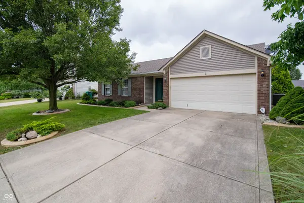 6660 W Denton DR, Mccordsville, IN 46055