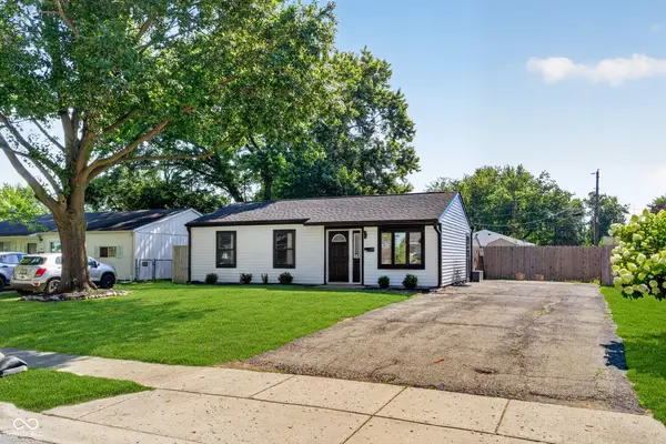 1564 Hillcrest DR, Noblesville, IN 46060