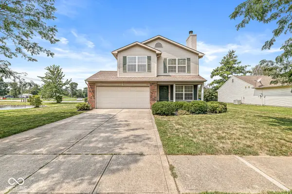 964 Millbrook DR, Avon, IN 46123
