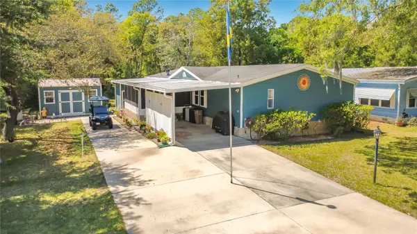 2523 KAREN DR, Mount Dora, FL 32757