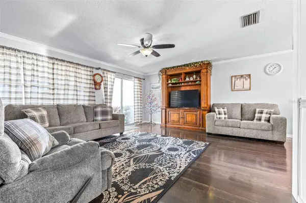 4742 CYPRESS DR, Lake Wales, FL 33898