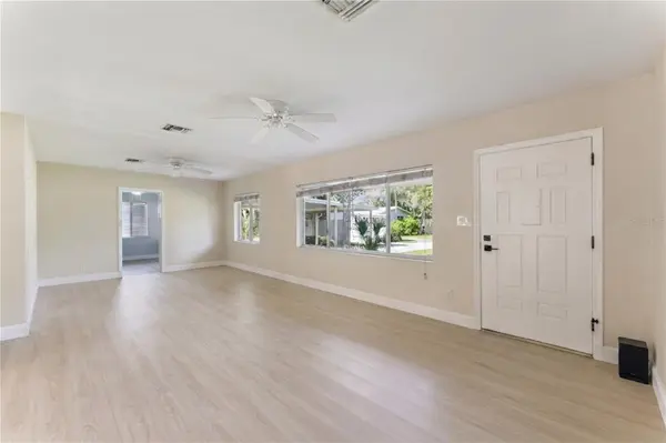 1003 LAKE BELL DR, Winter Park, FL 32789