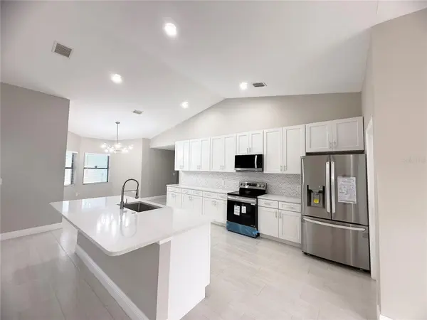 4548 YORKSHIRE LN, Kissimmee, FL 34758