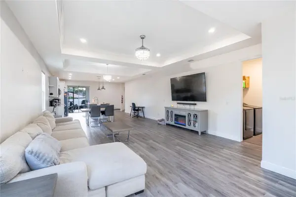 8307 N GOMEZ AVE, Tampa, FL 33614