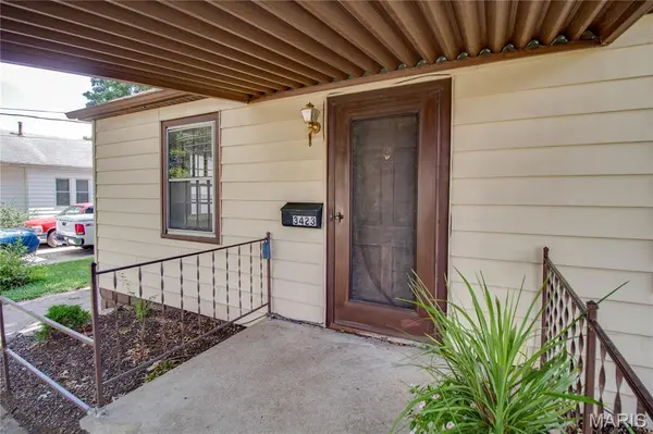 3423 Thomas AVE, Alton, IL 62002