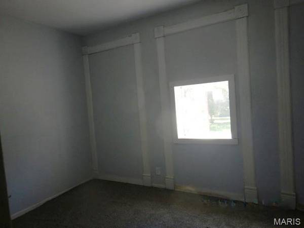 1221 Hebert ST, St Louis, MO 63107