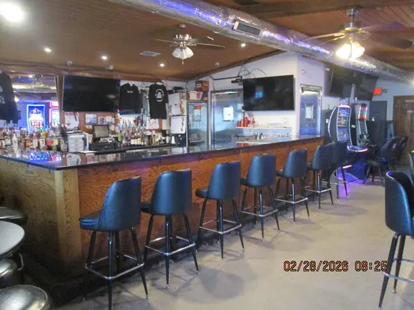 5437 S Center AVE, Summit, IL 60501