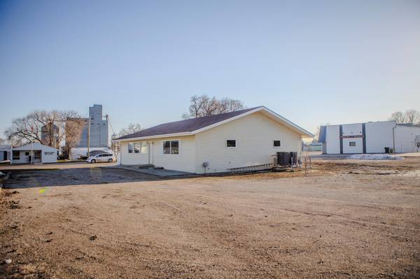 118 E Main ST, Cyrus, MN 56323