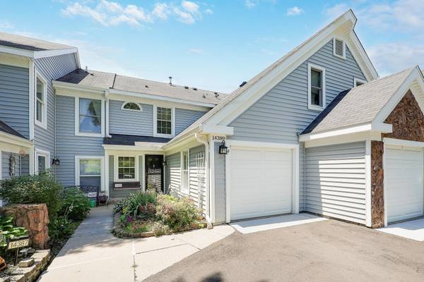 14389 Bedford DR, Eden Prairie, MN 55346