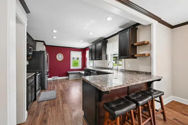 110 Circle DR, Jackson, MN 56143