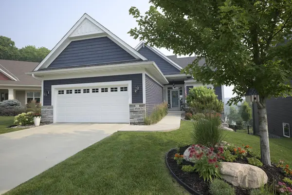 3514 Cove Point CIR NW, Prior Lake, MN 55372