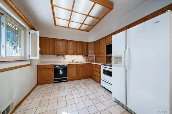 3180 S Utica ST, Denver, CO 80236