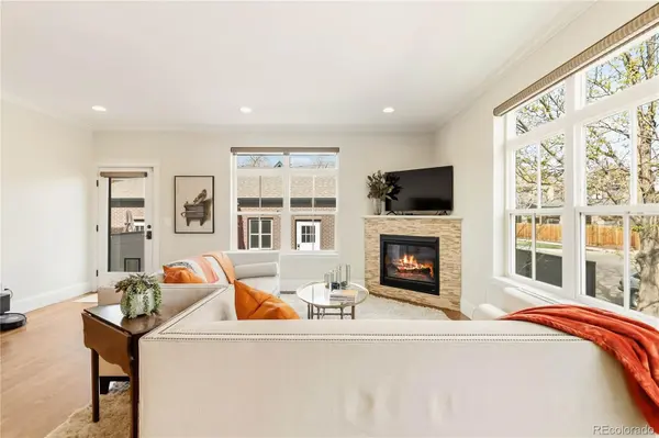 1901 S Logan ST, Denver, CO 80210