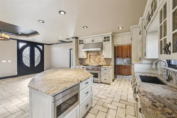 318 Lilac DR, Lochbuie, CO 80603