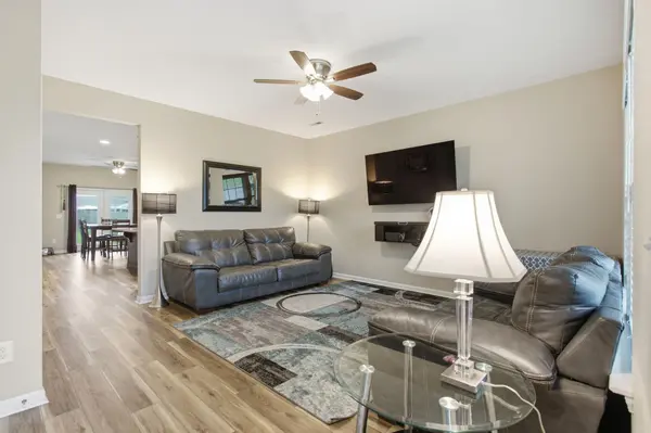 216 Woodsong Ln, Columbia, TN 38401