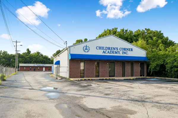 2400 Highland Ave, Columbia, TN 38401